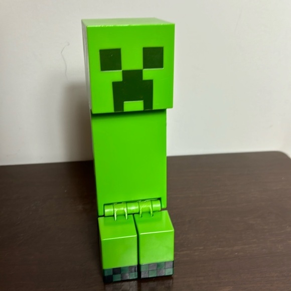 Minecraft Creeper large figure toy - Picture 1 of 4